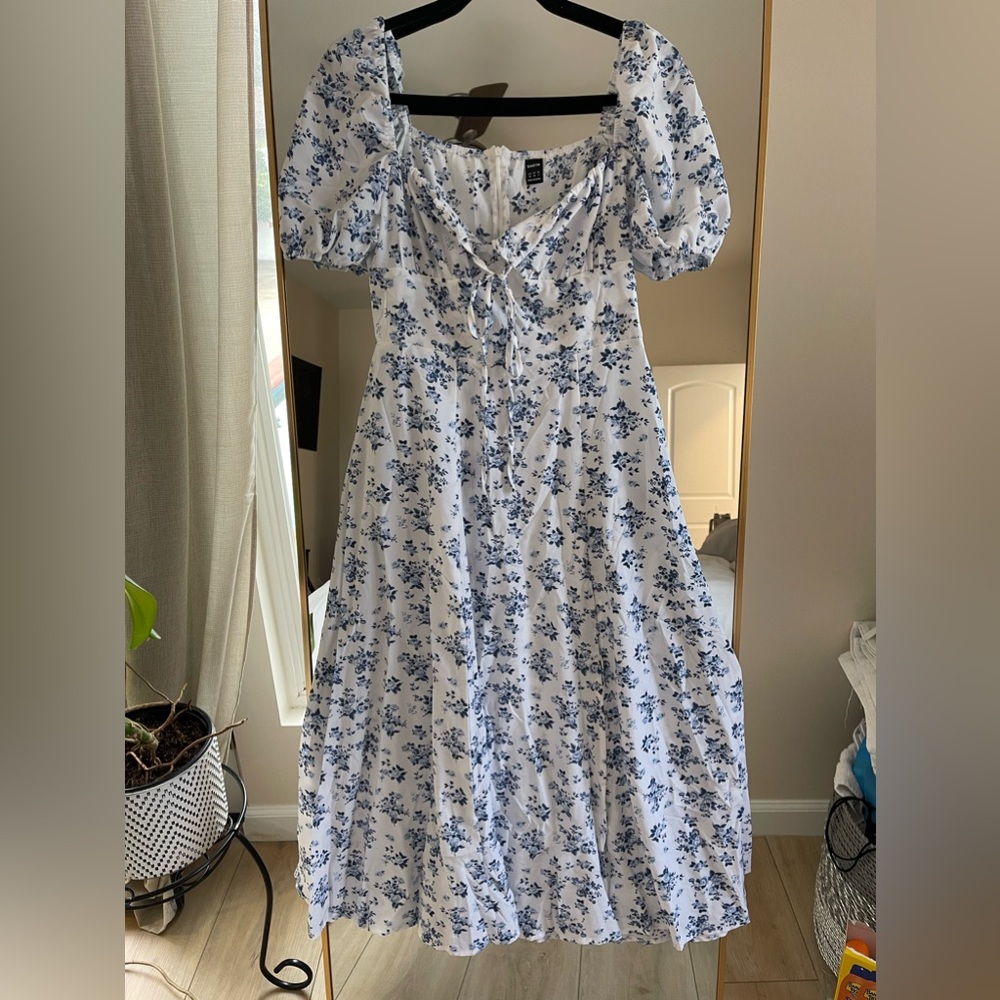 SheIn floral dress - BRAND NEW